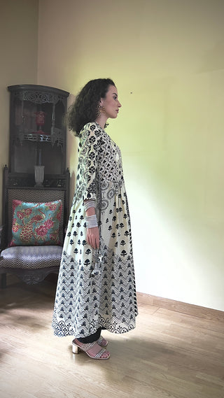 MANTHAN -BLACK